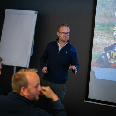 Atle Gulbrandsen tar Formel 1 til Driftskonferansen